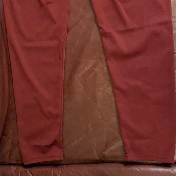 Stretchy burgundy leggings - Picture 5 of 5